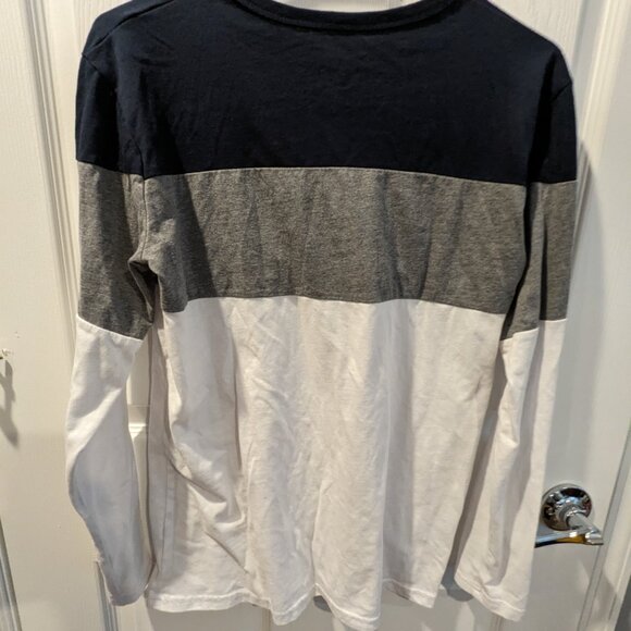 Two Children's Place Boy's Long Sleeve T-Shirts, Size XXL, Bundle - Picture 7 of 12